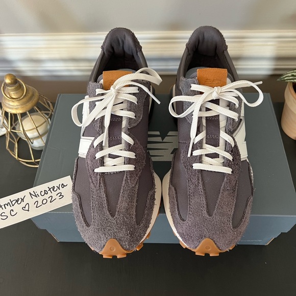 🚫SOLD🚫 sz 10 New Balance 327 NIB - Picture 2 of 10